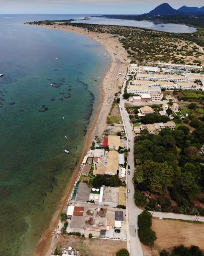Mary'S Apartments Close To The Sea Agios Georgios  ภายนอก รูปภาพ