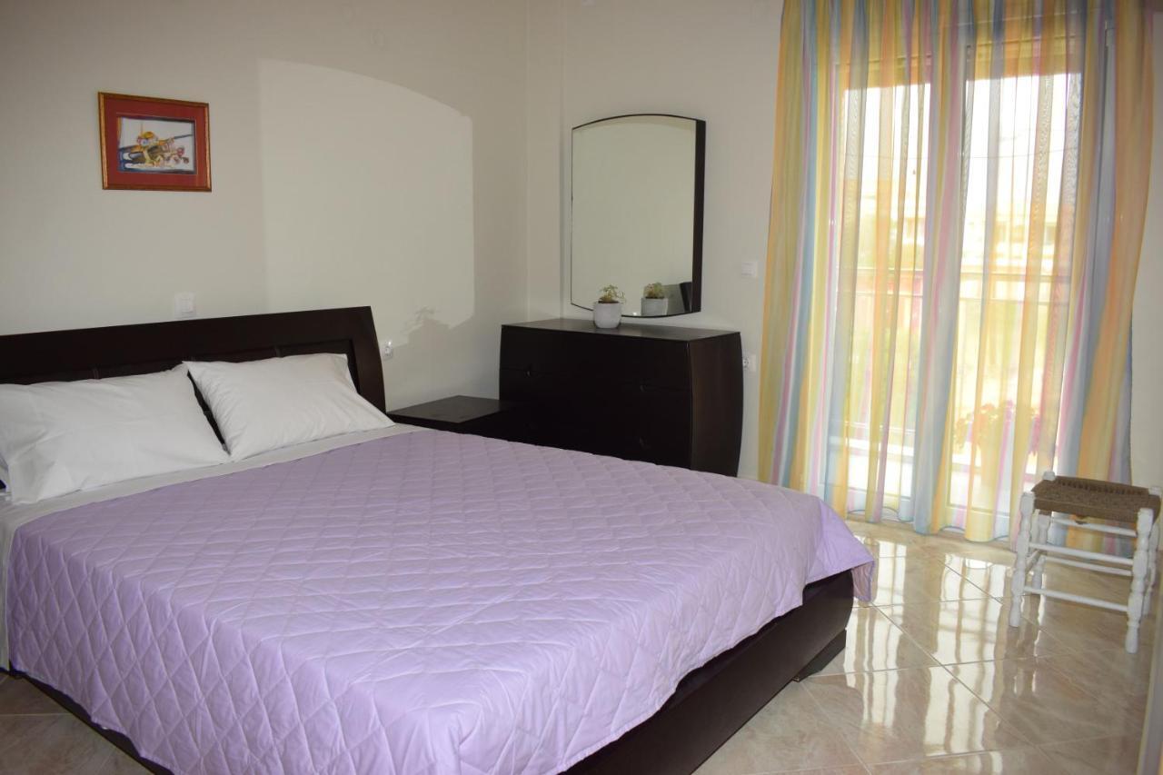 Mary'S Apartments Close To The Sea Agios Georgios  ภายนอก รูปภาพ